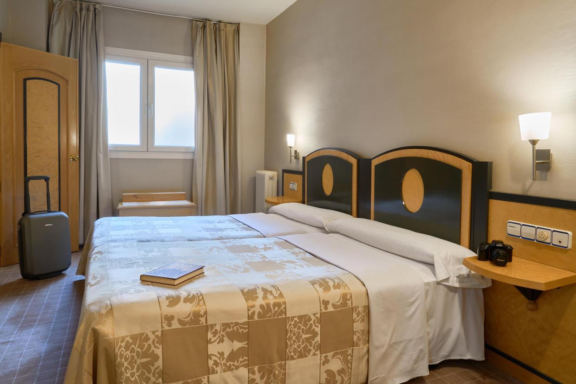 Hotel Macia Condor 4*